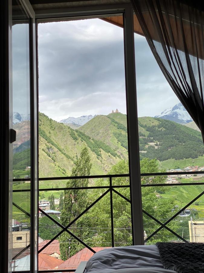 Hôtel Uptown Boutique Kazbegi Extérieur photo